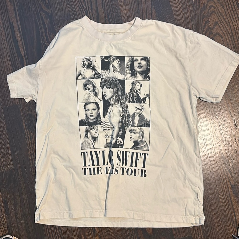 Taylor Swift era tour, tan T-shirt, size large
